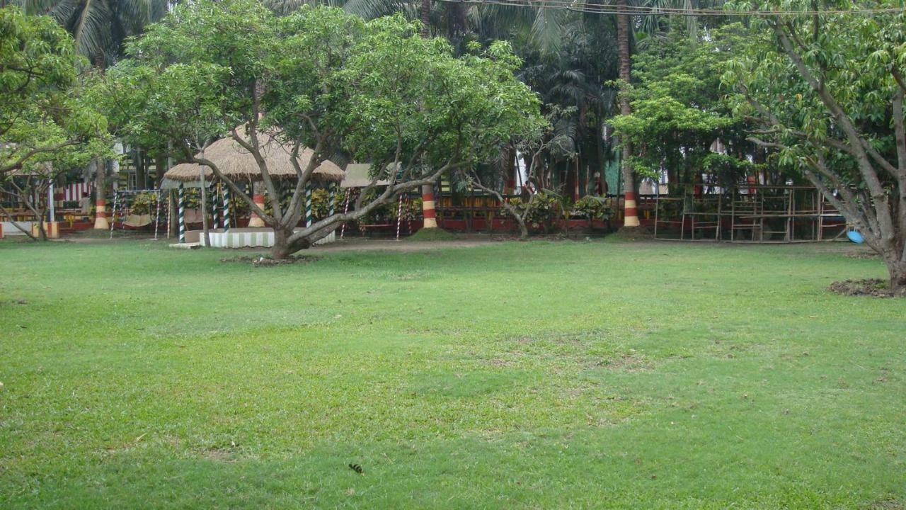 Palm Village Resort Колката Екстер'єр фото